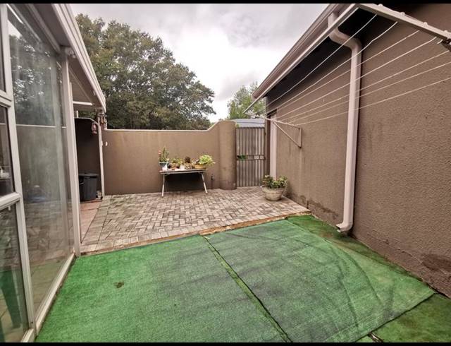 3 BEDROOM TOWNHOUSE FOR SALE IN SASOLBURG CENTRAL